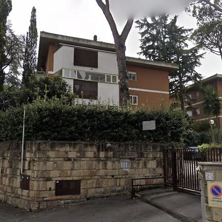 Monolocale A Mostacciano Apartamento Roma Exterior foto